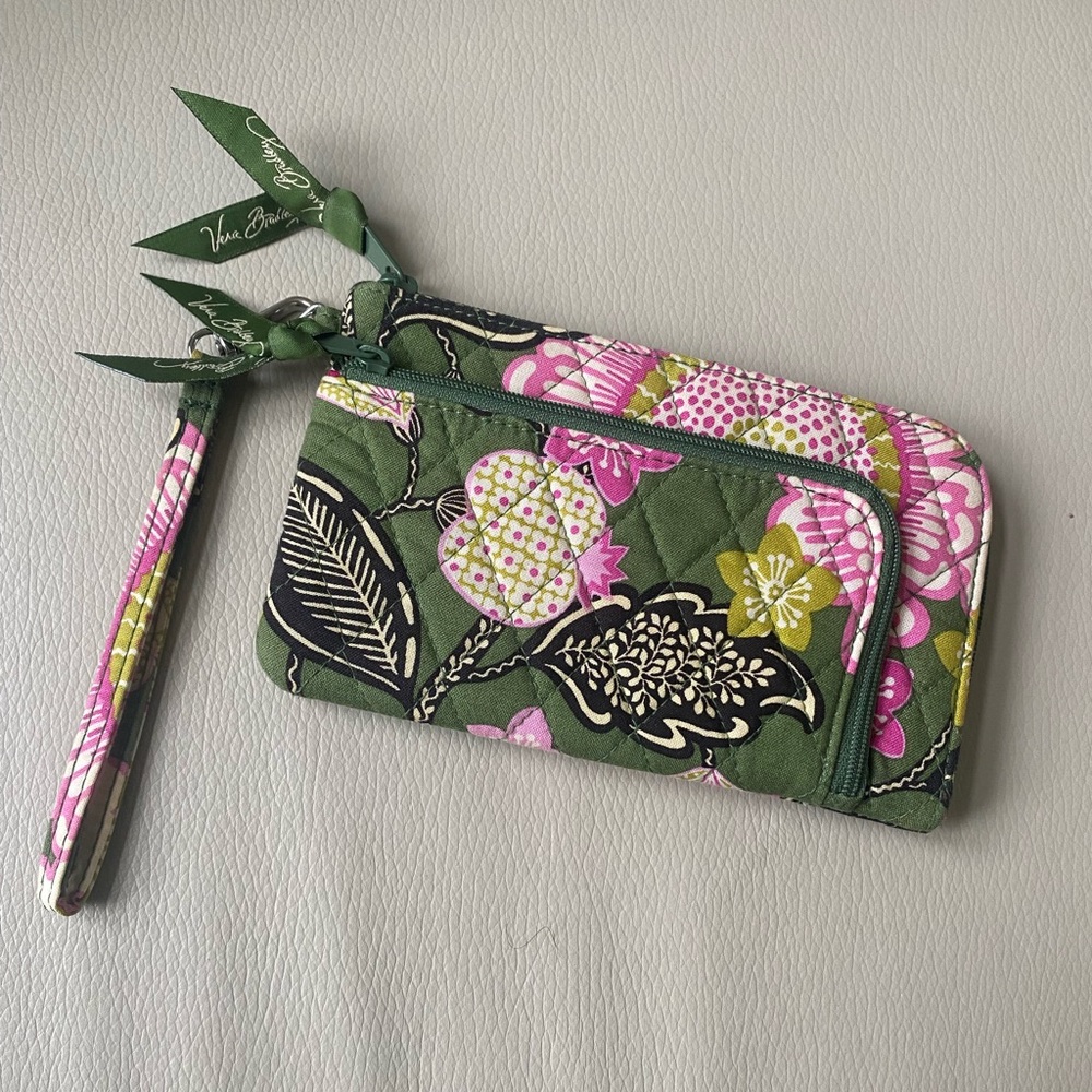 Vera Bradley wristlet - Green and Pink Floral